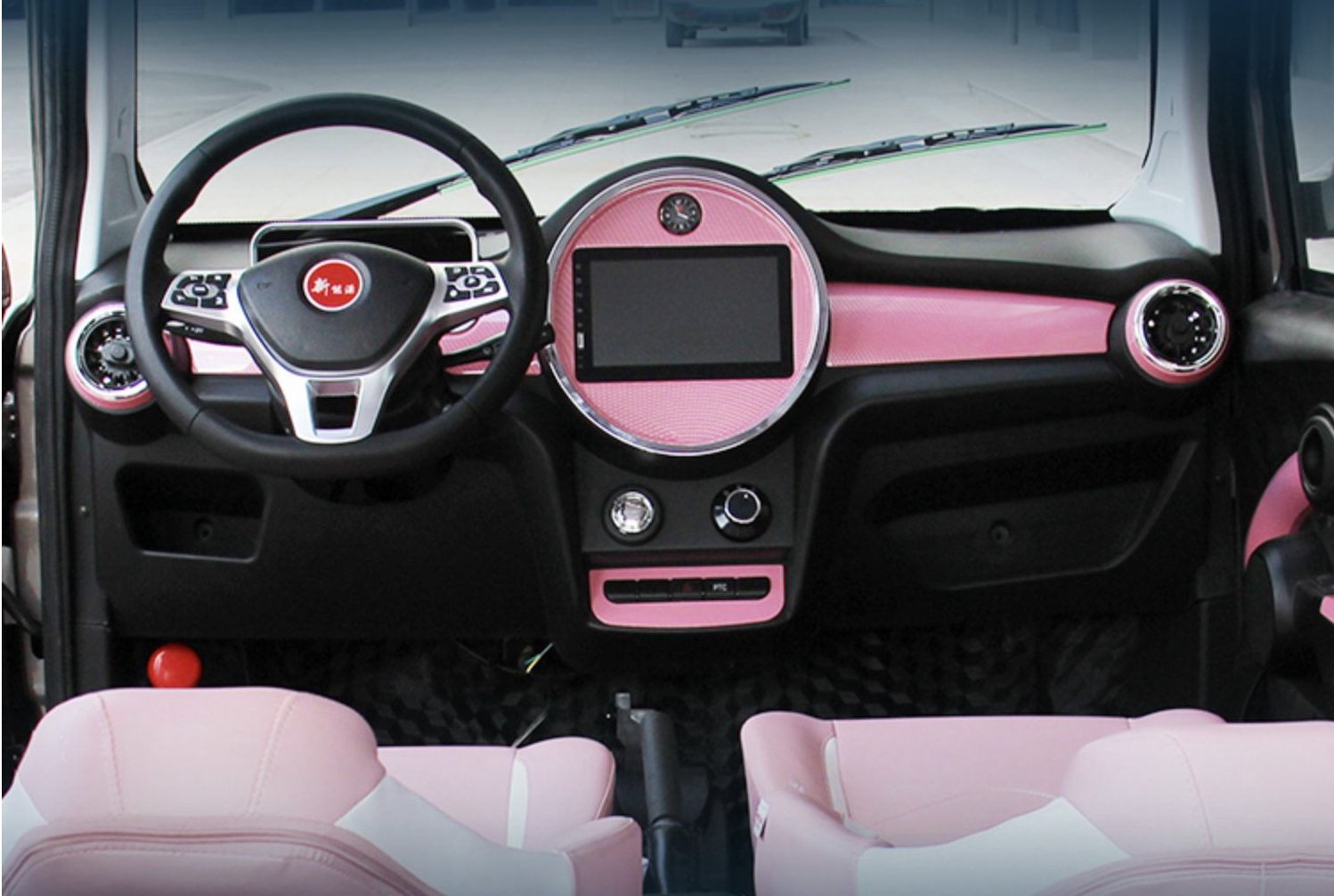 恩途a5四轮电动车测评:配3500w永磁电机,续航350里,油电两用 - 114