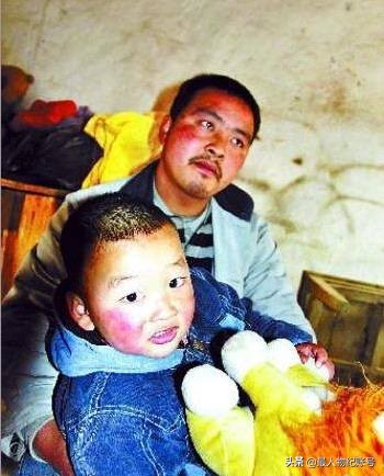 回顾药家鑫案：大学生驾车撞人刺死伤者，原生家庭的教育值得深思