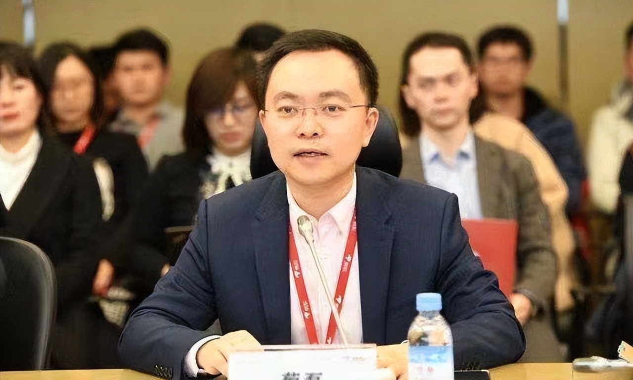 京东副总裁蔡磊：43岁身患渐冻症，目睹病友相继离世，投千万寻药