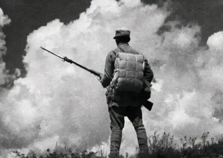 “现代吕布”吕俊生：八路军兵王，8次荣获一等功，究竟有多强？