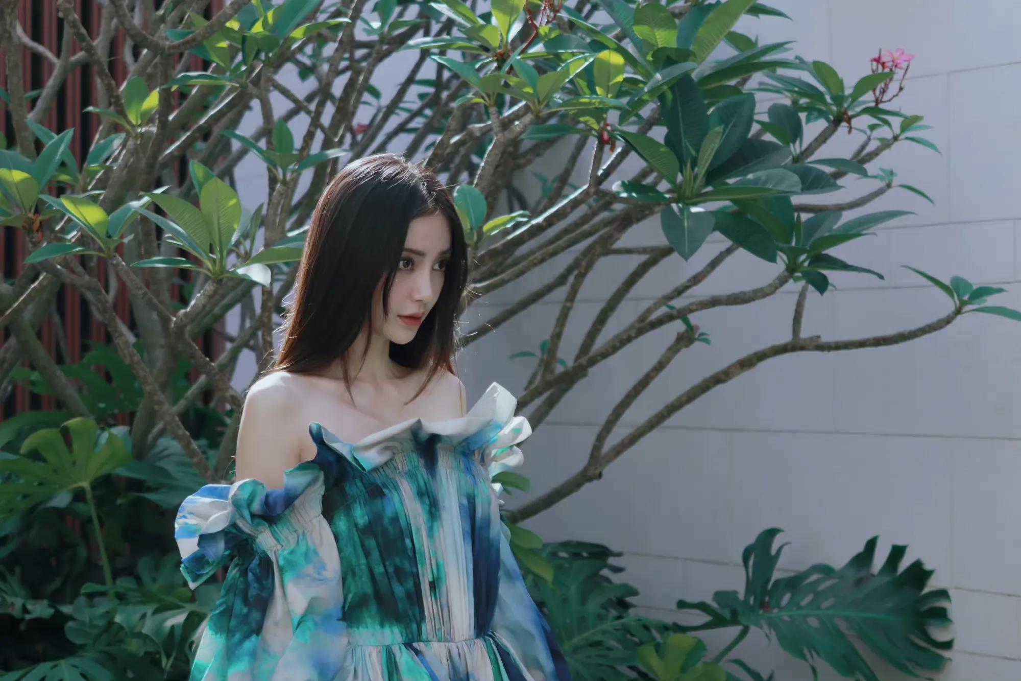 Angelababy夏日绝美时尚大片来啦