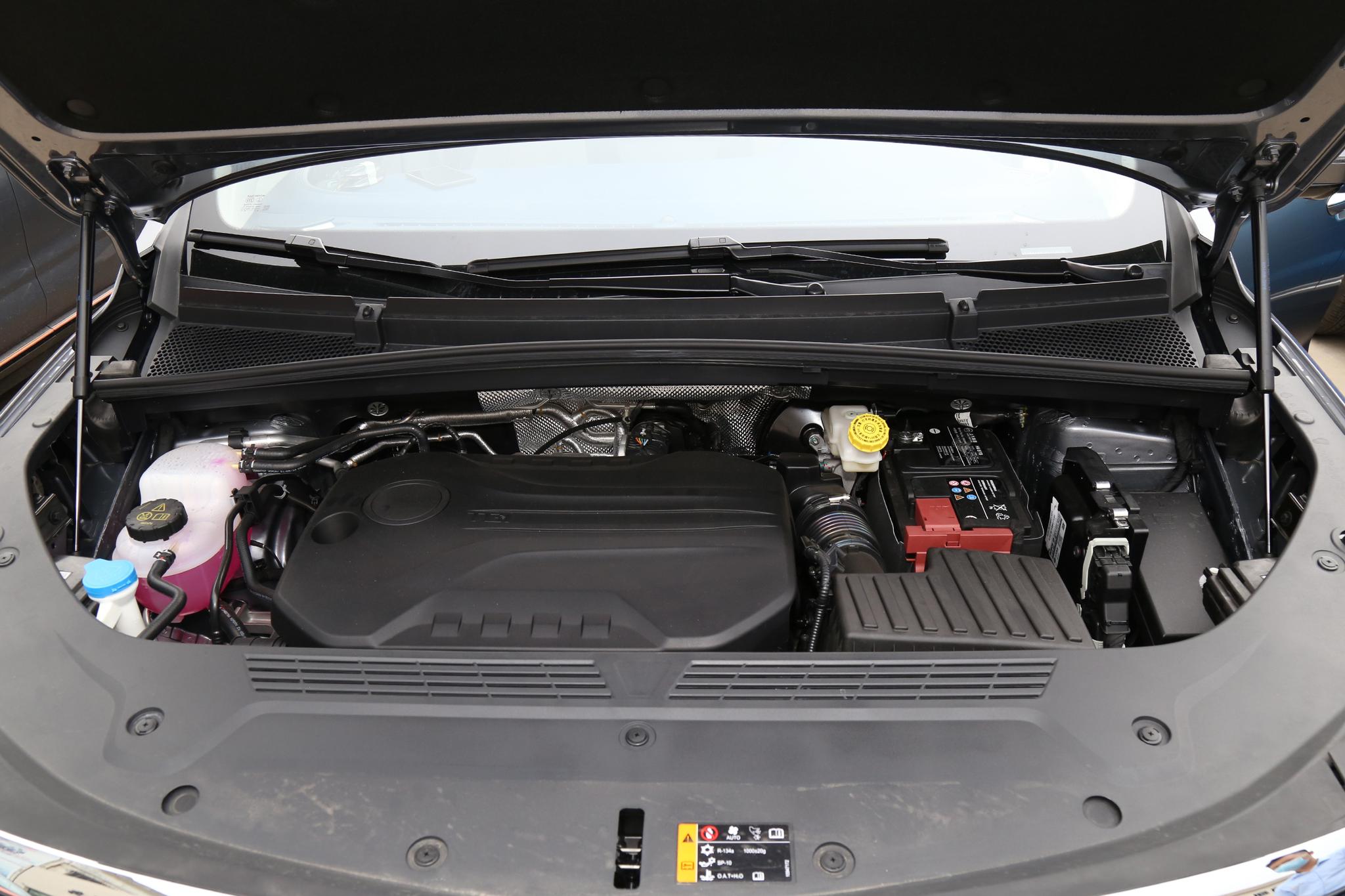 经常全家出游，首选这3台MPV，252马力+8AT，配头等舱座椅