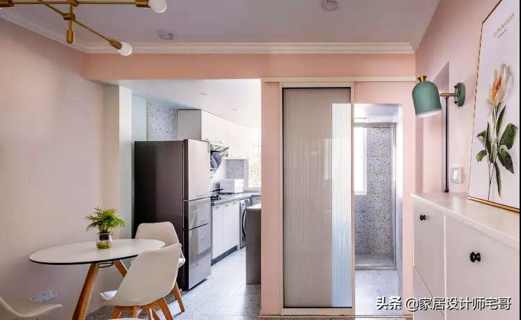 92年小姐姐在南京的42㎡小家：室内配色让人赏心悦目，精致又大气