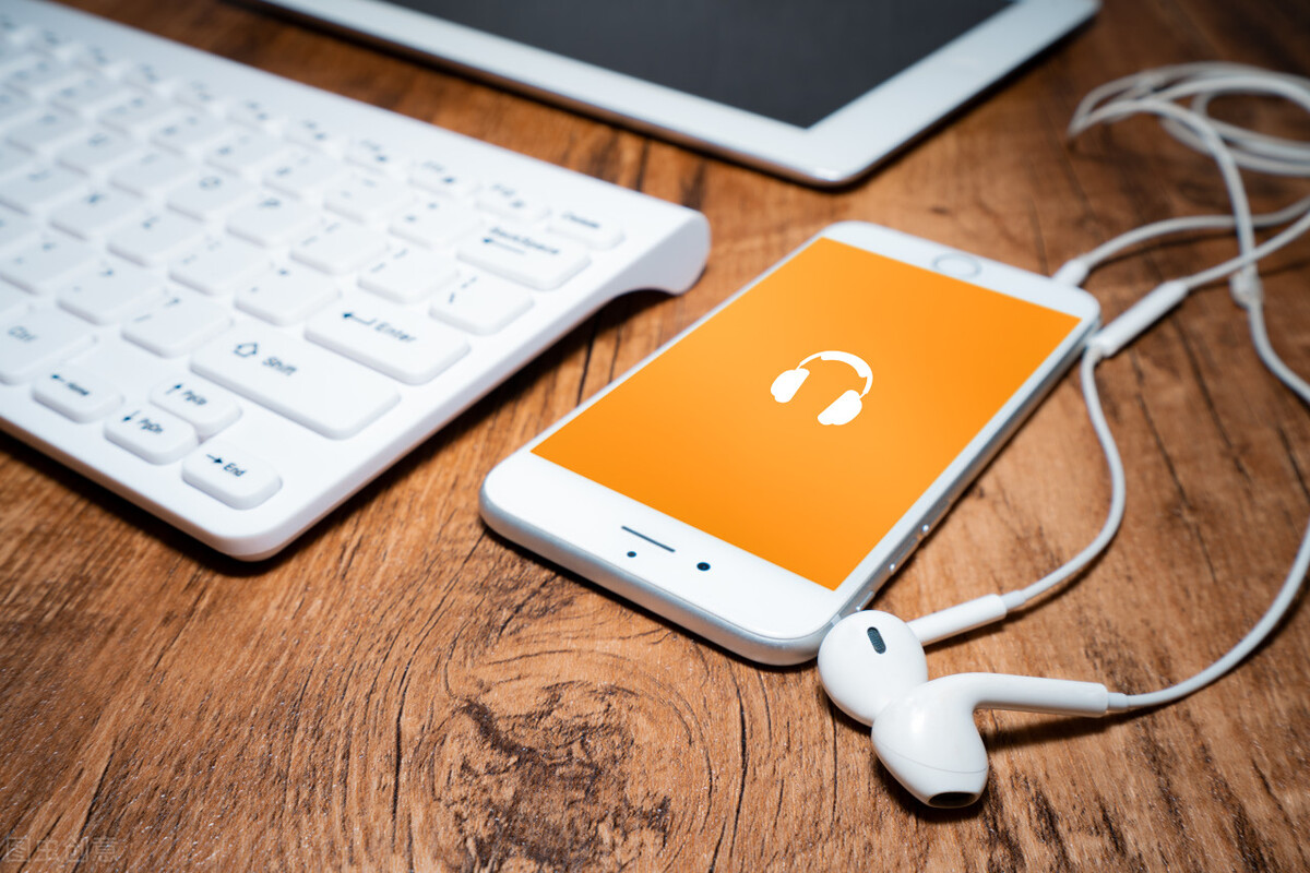 新手写作能力差如何提升？分享4个实用的写作技巧