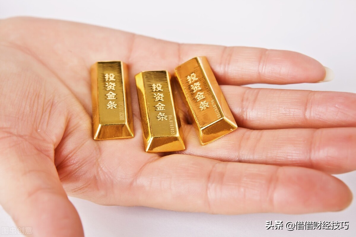 黄金价格越过2000美元，这次中国大妈是买入还是卖出？