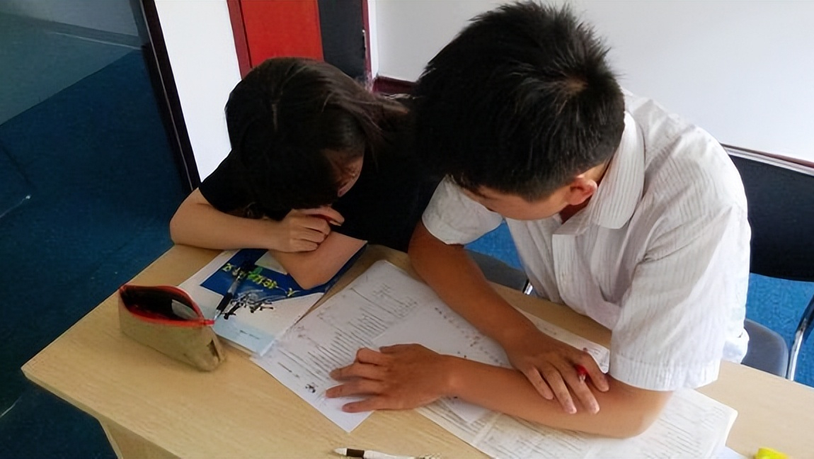 因抢劫银行被判10年，出狱后再次考入西安交大，黎力经历了什么？