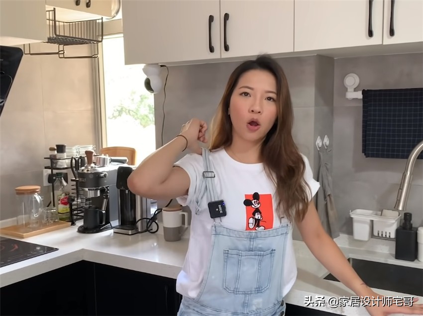 香港90后姑娘买下32㎡“老破小”，“穷转”翻新，网友：真是服了