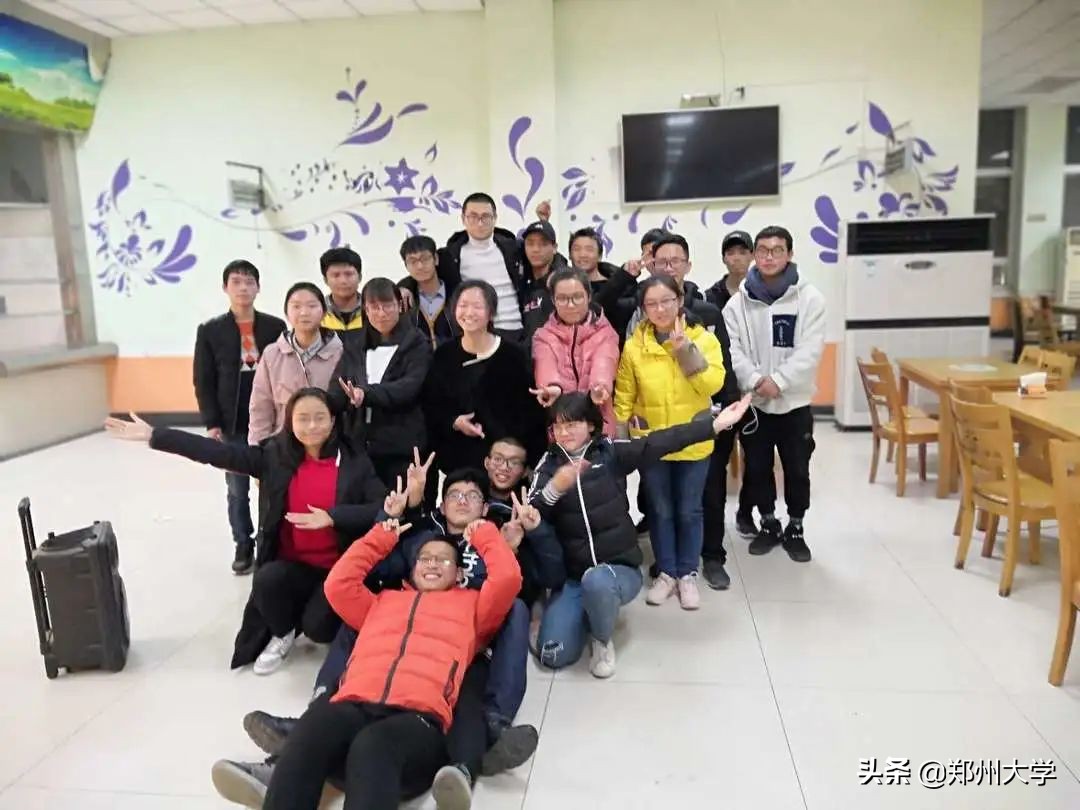 全专业58人，48人成功上岸！学霸班级是如何炼成的？