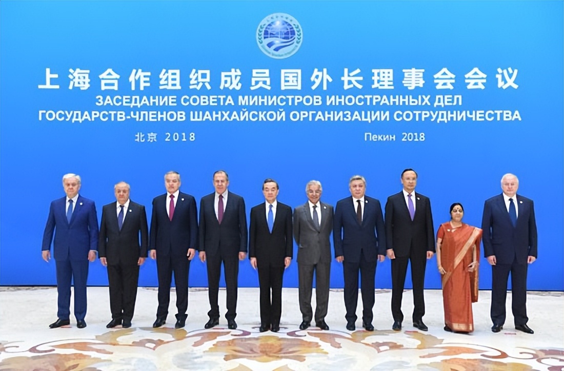 �ж���ͷ20��������ۣ���ס������󷽣��Ϻ���֯�Ѿ���ʼ����