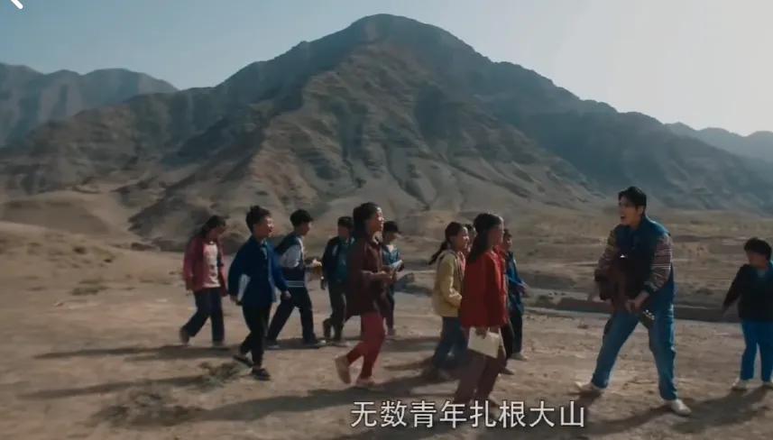 这部影片云集三大顶流明星，并有众多青年明星加盟，有喜欢的吗？