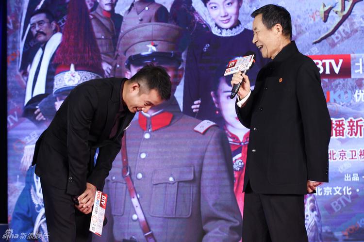 2014年，导演张黎请李雪健出演少帅中的张作霖，有人反对说李雪健演谦谦君子