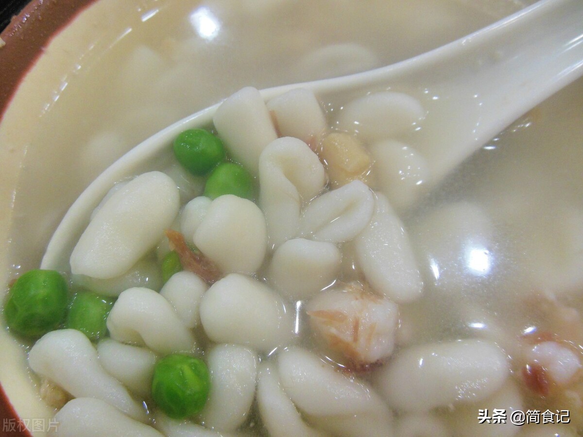 浙江也是八大菜系中浙菜的发源地,这里有着几千年的饮食文化.