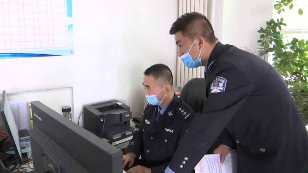 自学技术“翻墙”浏览境外色情网站，这种行为违法吗？