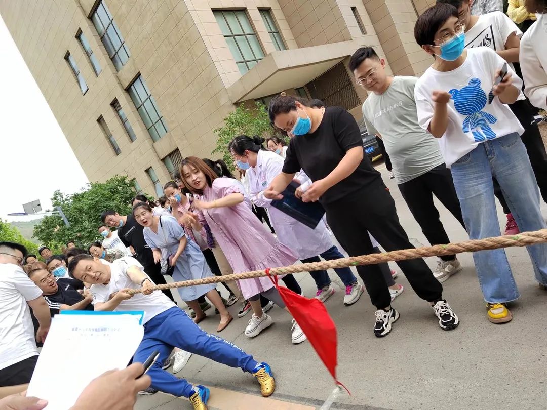州人民医院第三届“石榴杯”职工运动会圆满落下帷幕