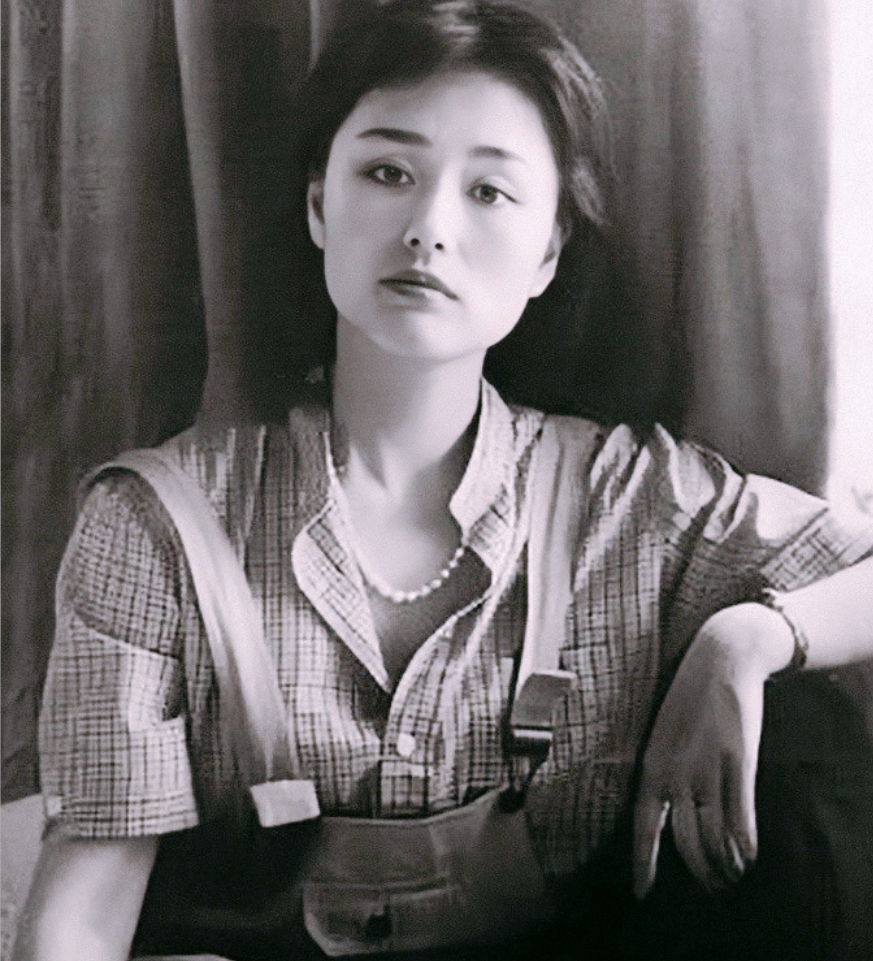 著名演员廖学秋：命运坎坷，年幼失双亲，离婚后独身40多年了