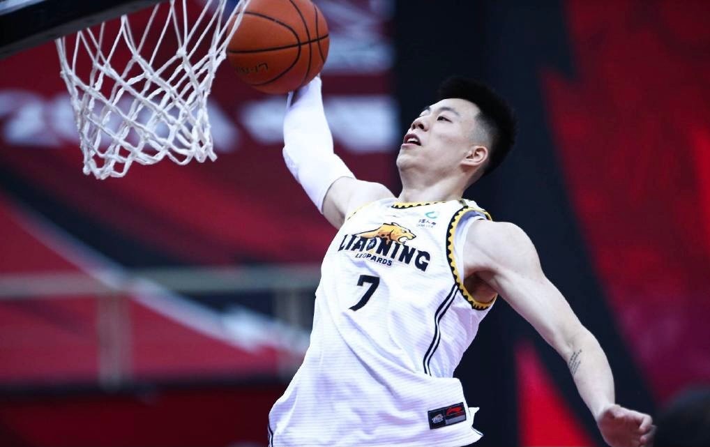 2021年nba太阳队球员名单(官方！张镇麟加盟NBA太阳，出战夏季联赛，首秀对决湖人)