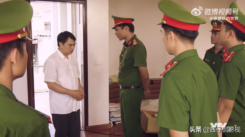 盘点10部反腐佳作，最高豆瓣9.1分，《人民的名义》都拍得保守了