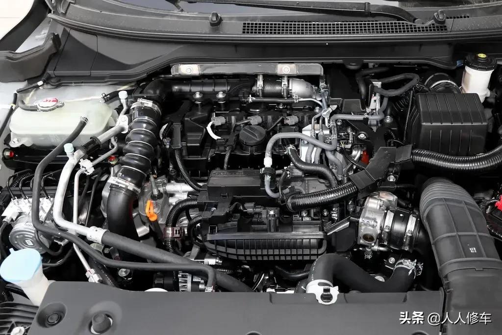 天气转暖，开空调时发动机异响是怎么事？如何解决呢？