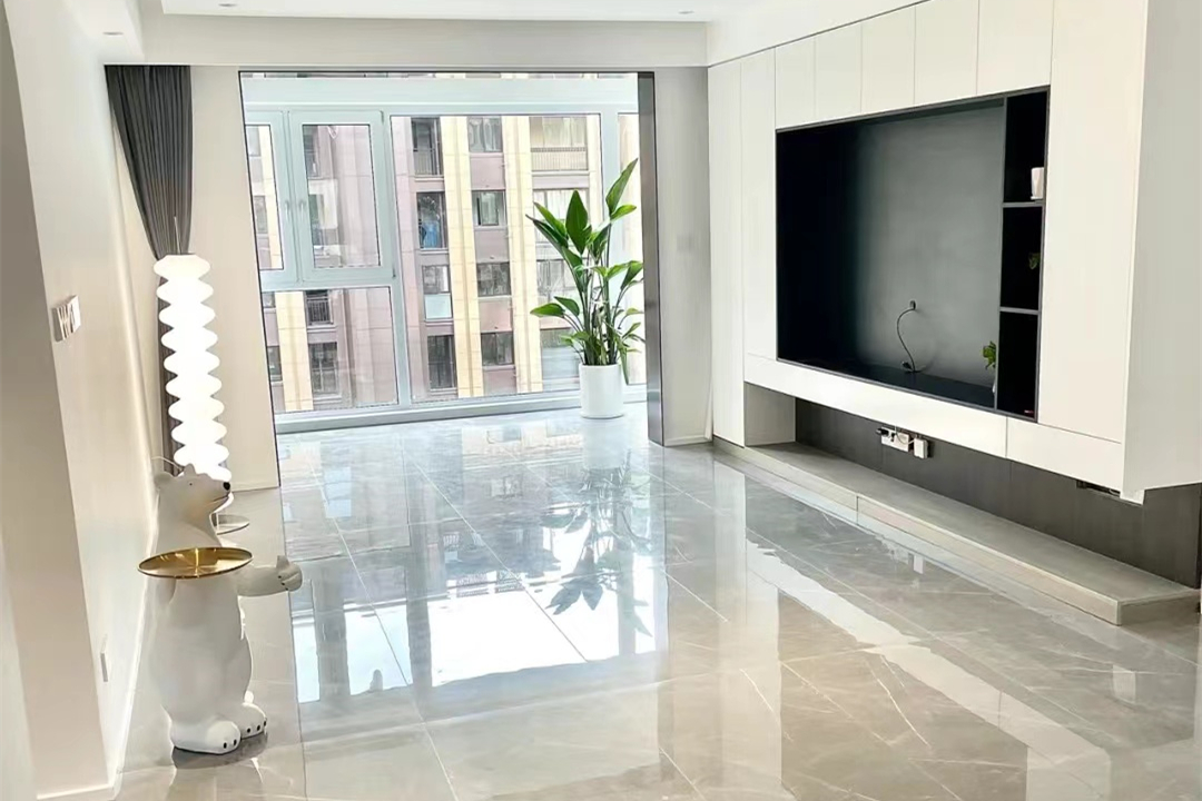 瓷砖通铺,要不要门槛石?哪种更省钱?我刚装修完,可以说说感受