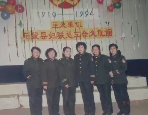 警徽闪耀一一记第二个人民警察节 作者：七团王抗林