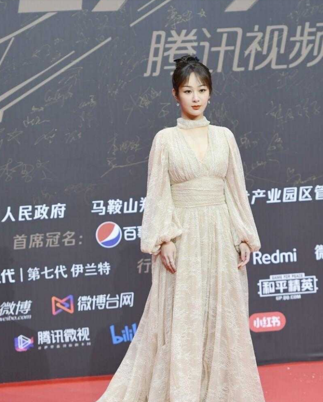 身高超175的11位女星，个个“鹤立鸡群”，不用抠抠搜搜谎报身高