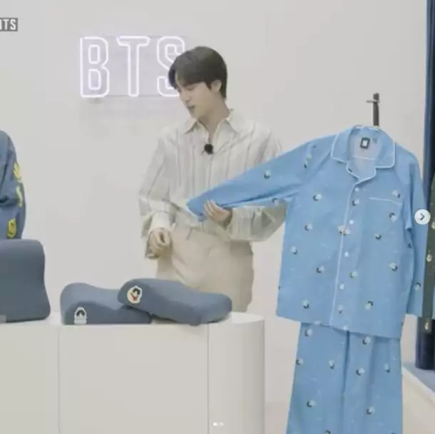 防弹少年团JIN公开亲手设计的睡衣，韩网友质疑：这价格值得吗？