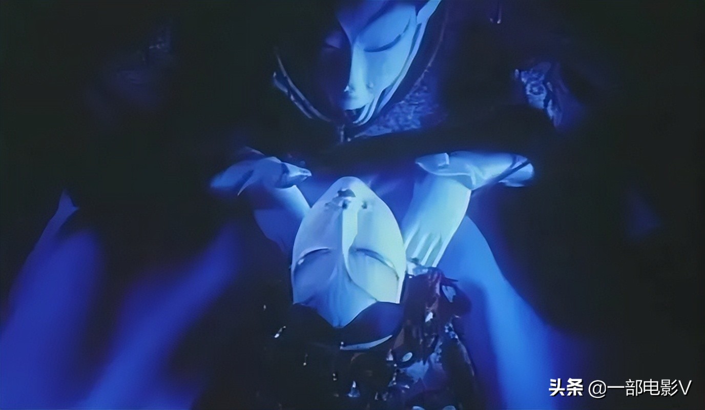 岛国四大推理奇书之首，号称最难懂的电影之一