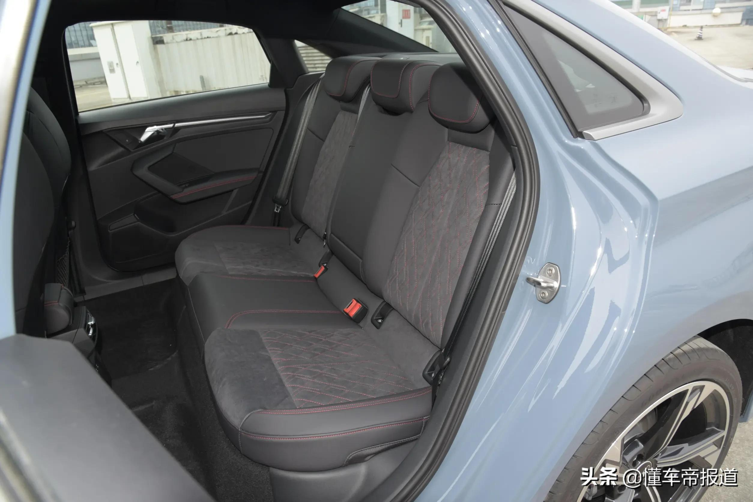 新车 | 售20.31万元起,2022款奥迪A3已上市,横向镀铬前脸回归