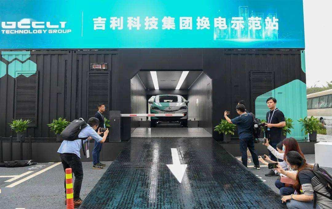 第2个香港或将要来了？富豪老百姓纷纷前往，不久后或将腾飞