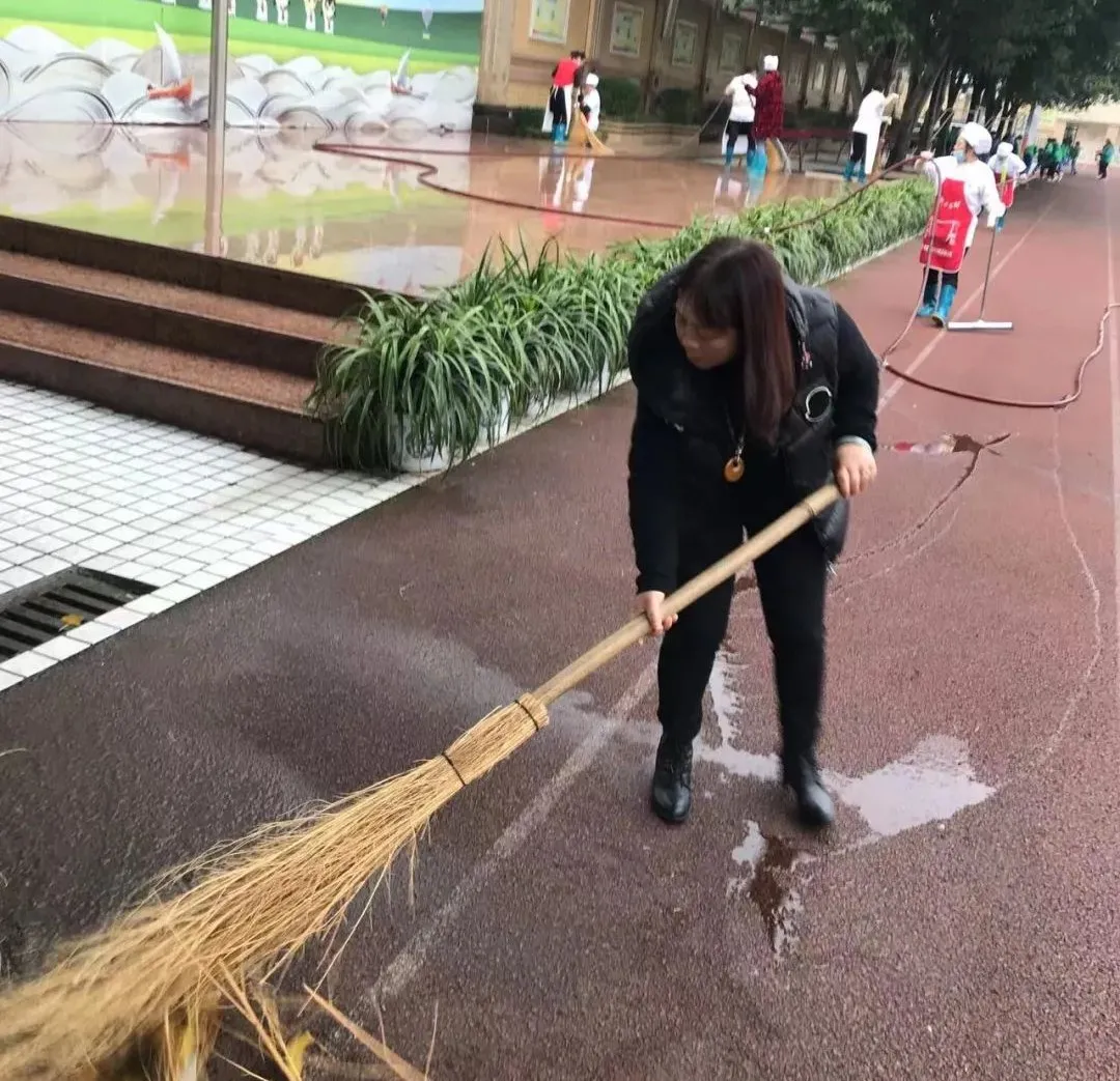 大雪节气“寒”，劳动助力“热”——九江小学劳动课程系列活动
