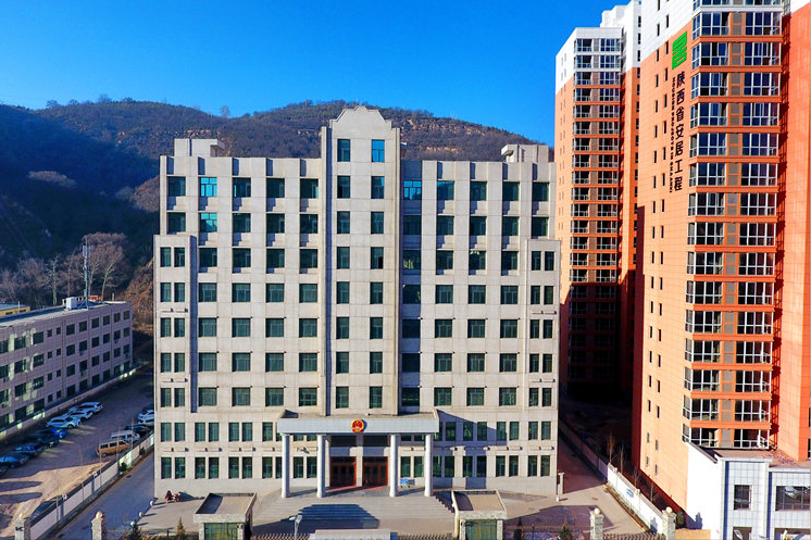 陕西男子被冒名顶替上中专，8年后顶替者成副镇长，男子索赔183万