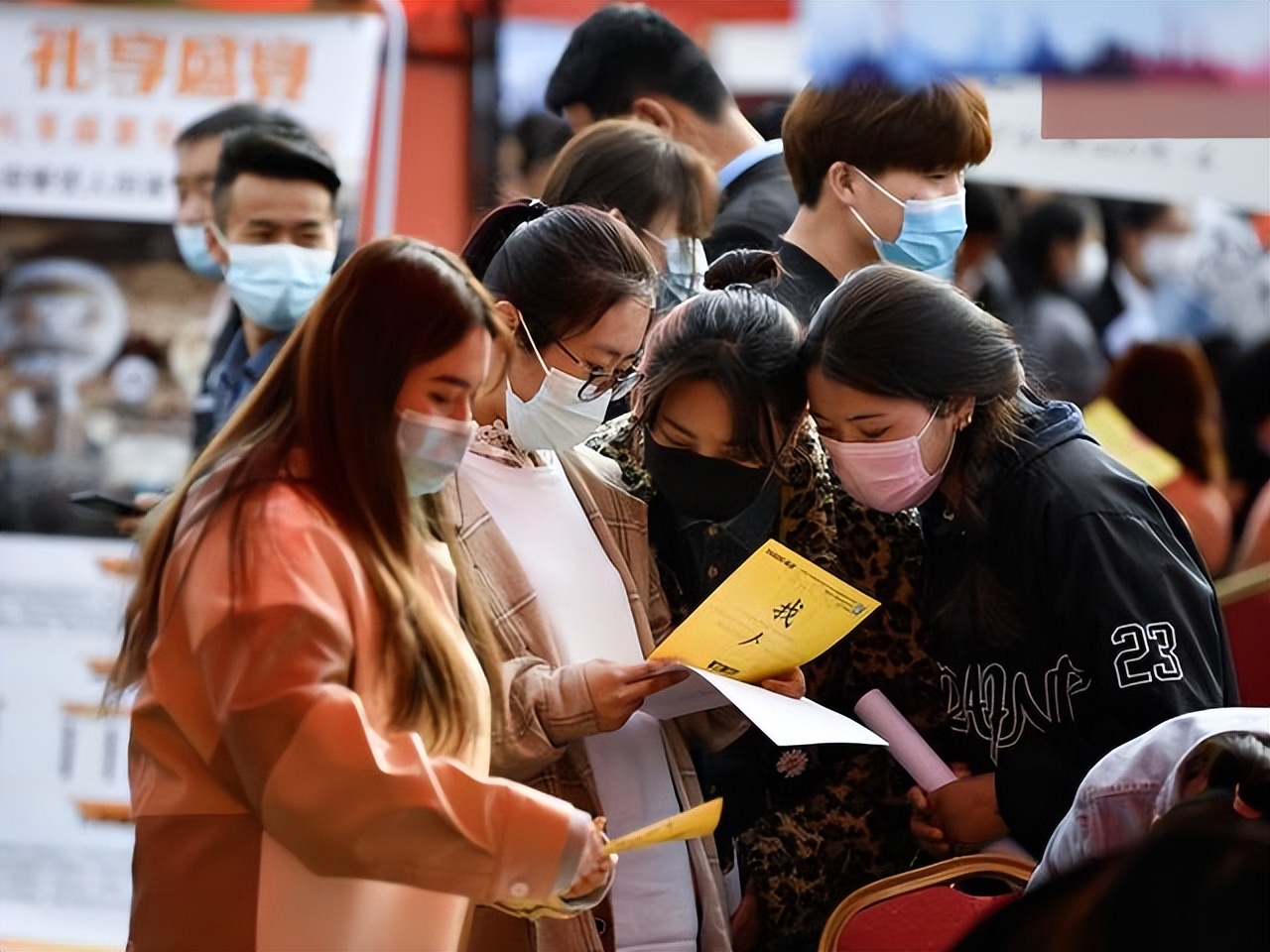 “学院”比“大学”实力差？大学与学院的差别，学生报考提前知道