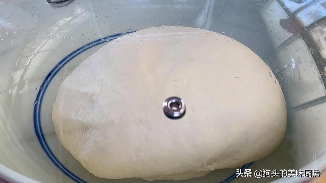 原来蔬菜加面粉这么香？卷一卷上锅一蒸，营养丰富味道鲜美，真香