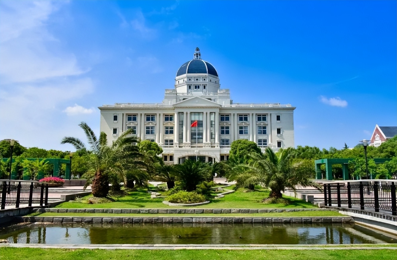 上海外国语大学：广发英雄帖，诚邀有志青年！来佘山之巅，与群英论剑！