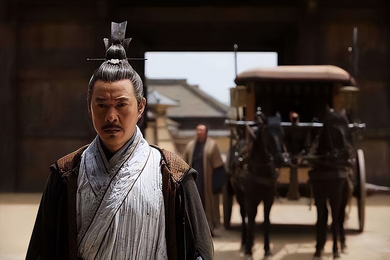 所以这些功劳并不都是田忌一个人的做下的,但齐威王却不这样想,孙膑