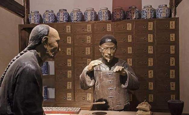 17岁进宫、26岁守寡、41岁丧子、46岁意外怀孕，真相到底是什么？