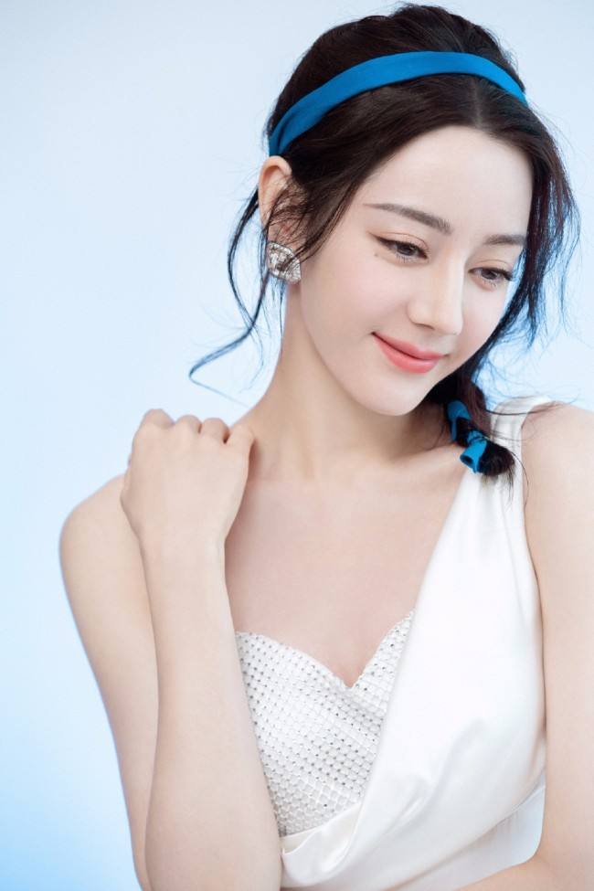 白鹿、热巴、吴磊等明星的小八卦