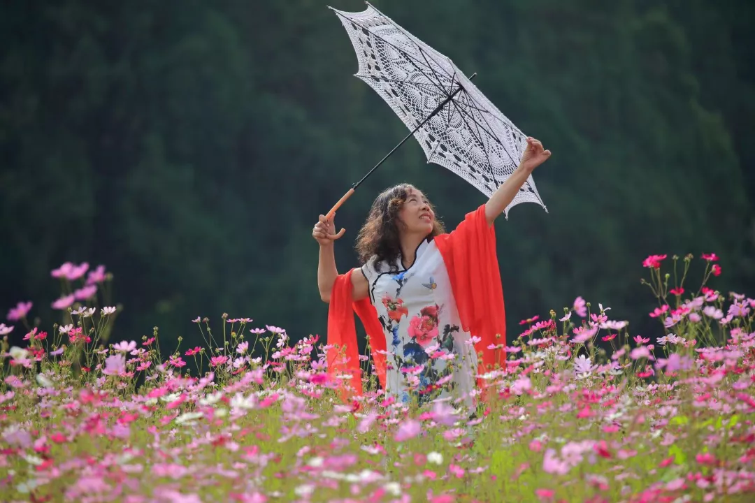 美篇推荐|美友穿搭示范:不花一分钱,搭出大牌范儿插图8 美篇推荐|美友穿搭示范:不花一分钱,搭出大牌范儿