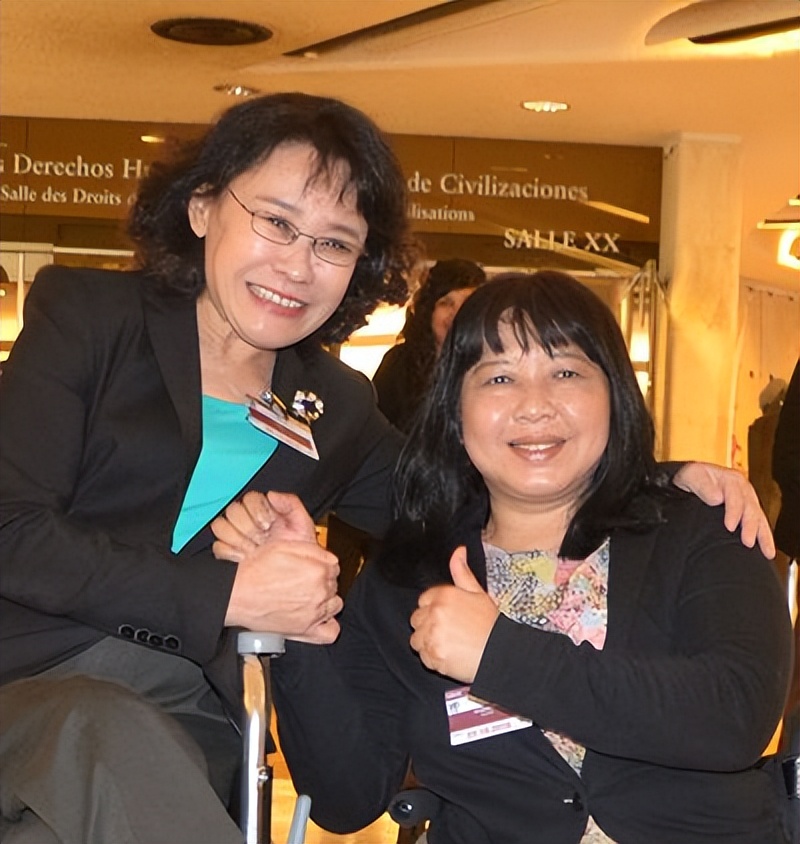 张海迪：5岁截瘫被医生断言活不过27岁！现年过六旬仍在发光发热