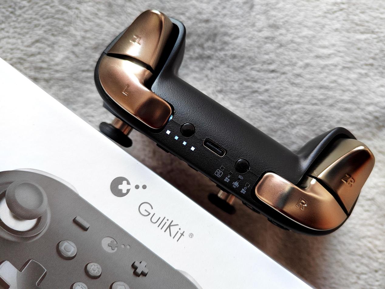 电磁摇杆、体感瞄准加全平台无缝切换，谷粒金刚2 Pro手柄体验