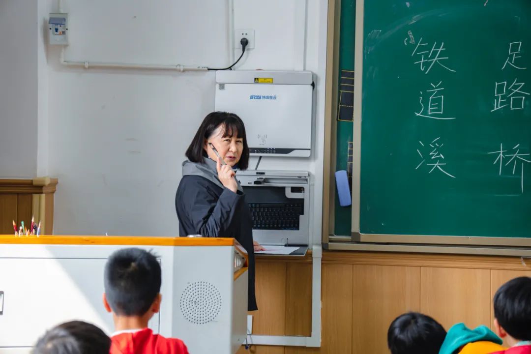 用心托管 安心托付丨双流实小外国语学校周末托管