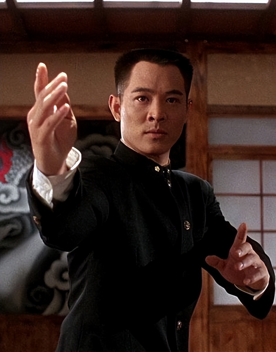 港片里“能够排进前五的黑老大”：周润发才第3，于荣光落选了