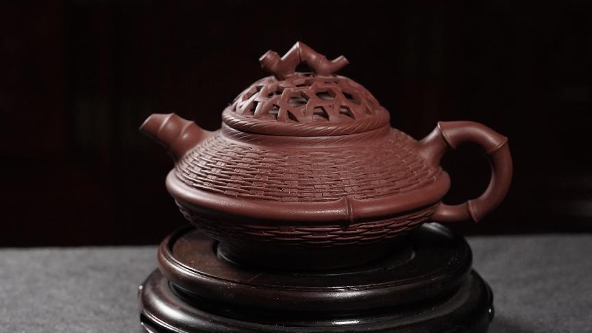 走向世界新时代艺术家——特别推荐吴海龙