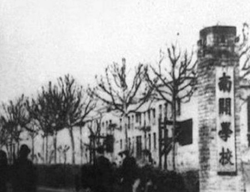 1915年周恩来的小说停更，引起后人热议：新中国就是他续写的结局