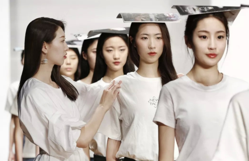 大学里吃“青春饭”的专业，听起来很高大上，实则发展前景有限