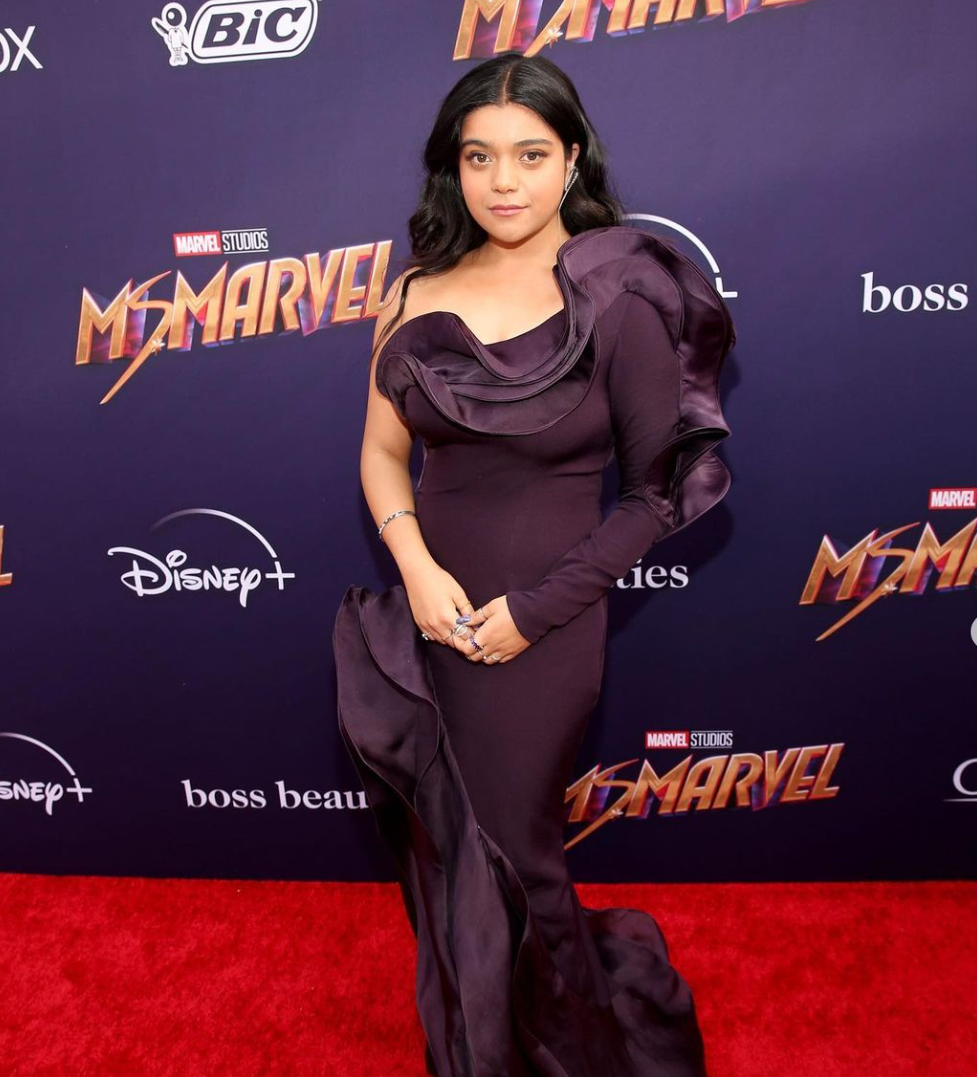 《惊奇少女》：女主角第一次演戏、以为是诈骗