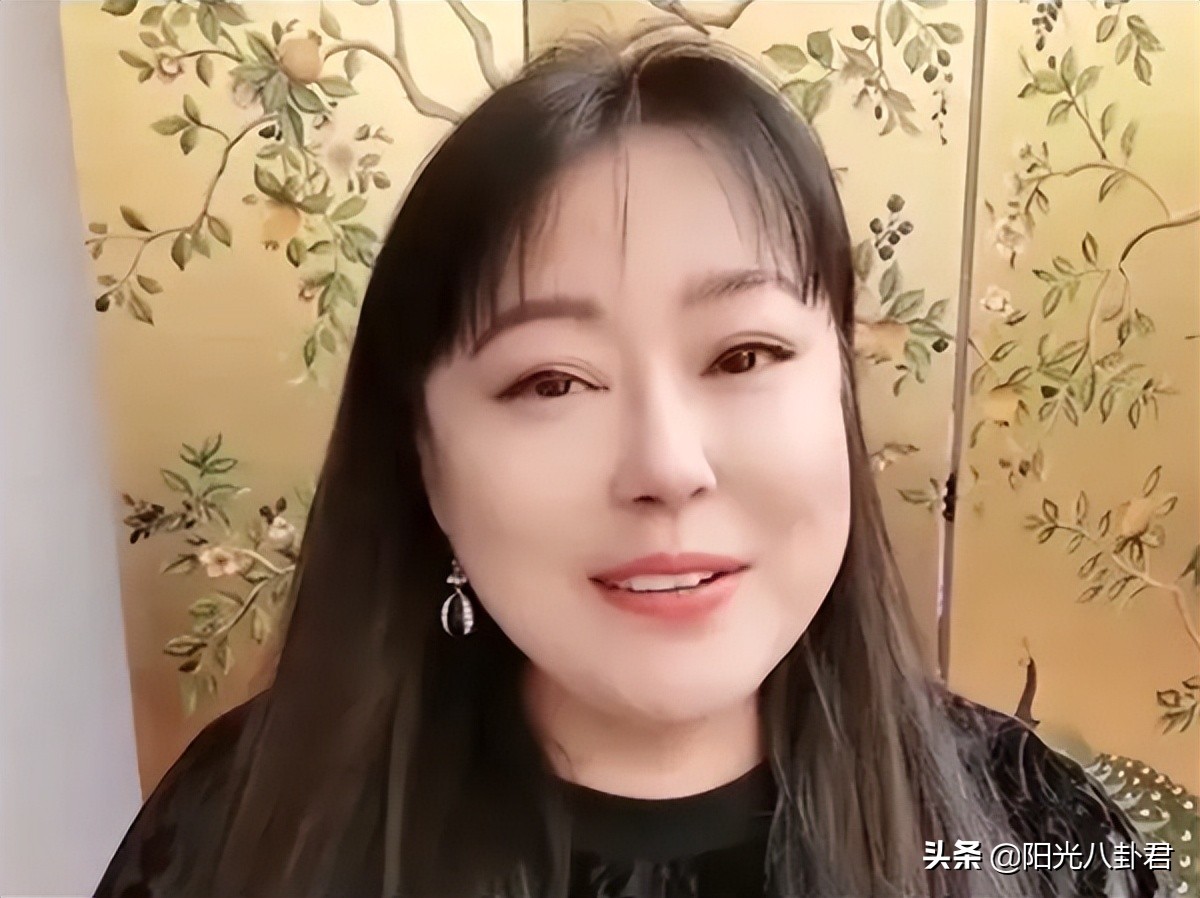 6位生不逢时的内地女星：十年貌美无人识，一朝“大妈”天下知