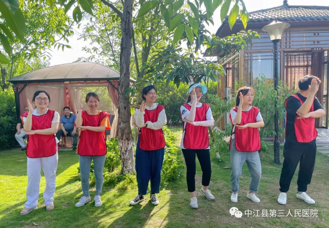 中江县精神病医院开展庆祝“5.12国际护士节”系列活动