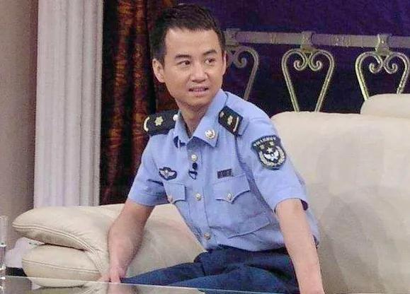 演员毛孩：用前途换母亲余生快乐，母亲火了我没戏拍，也无怨无悔