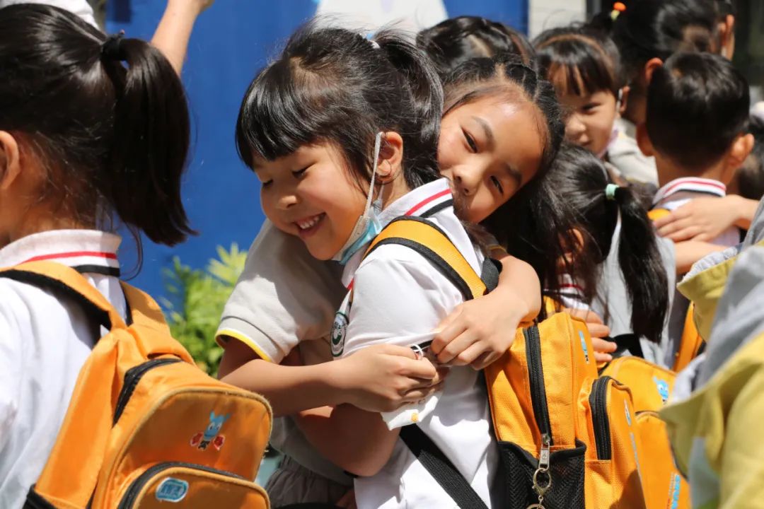 实验小学外国语学校与机关幼儿园携手开展幼小衔接交流体验活动